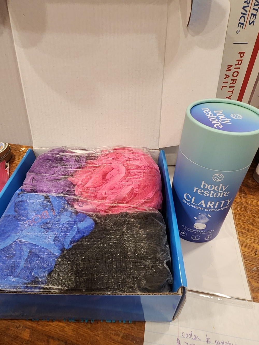 Shower Steamers And Loofas